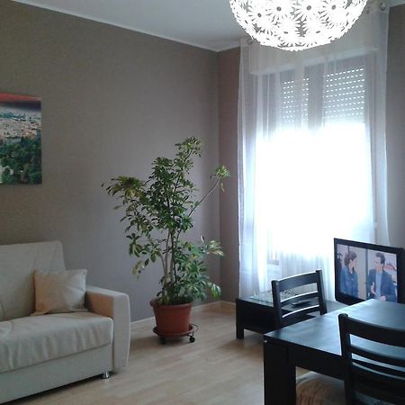 Milan Certosa 3 Bedrooms Exterior foto